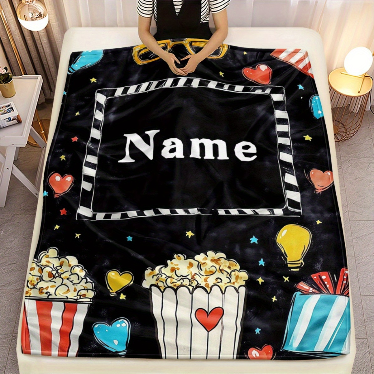 パーソナライズされた映画鑑賞用ブランケット、名前・テキストを - Home Cinema Night のレビューと価格